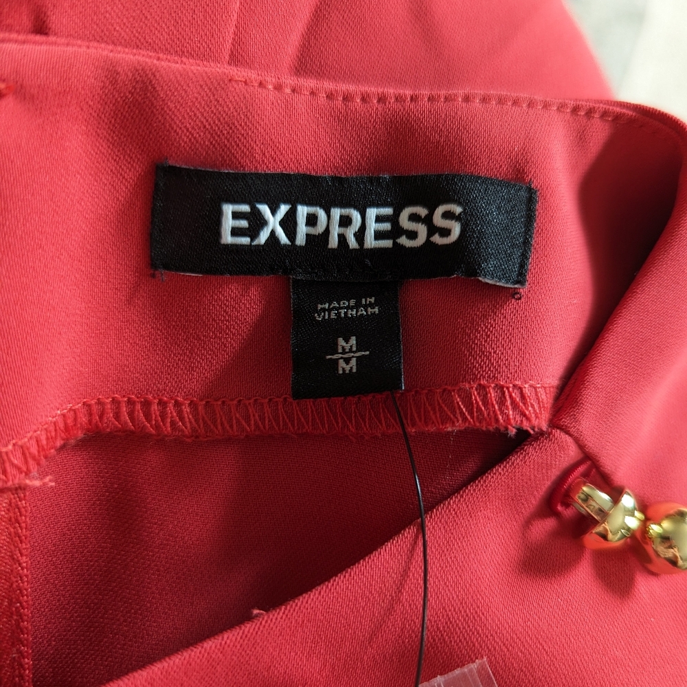 Express 3/4 Sleeve Button Detail Knee Length Dress in Red, Size Medium - Picture 6 of 8